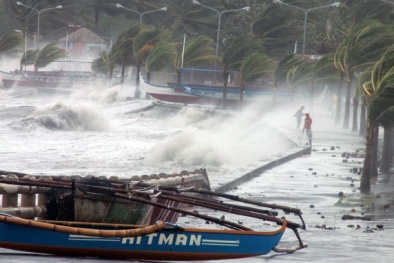 Bão số 14 đã tới Trường Sa